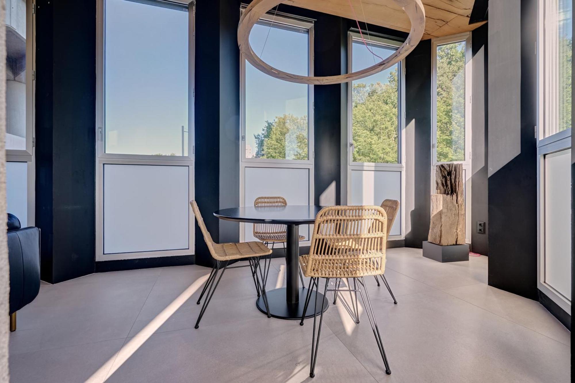 Apartamento Plural By Clabao ปัมโปลนา ภายนอก รูปภาพ
